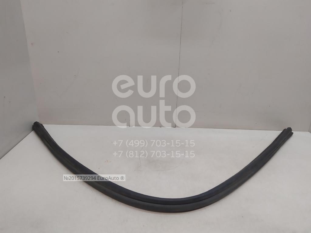 Уплотнитель капота ситроен. Уплотнитель капота pathfinder 2008. Уплотнитель капота ситроен. Резинка на жабо. Peugeot partner 2 уплотнитель под капот.