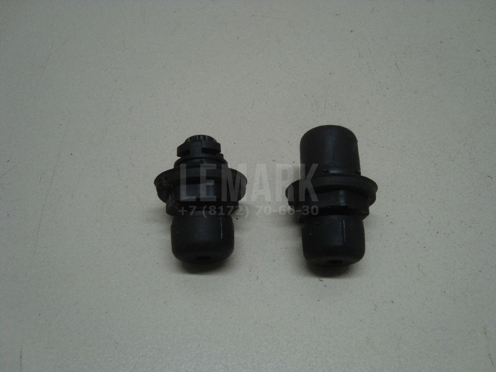 Отбойник крышки багажника 8X0827499 VAG