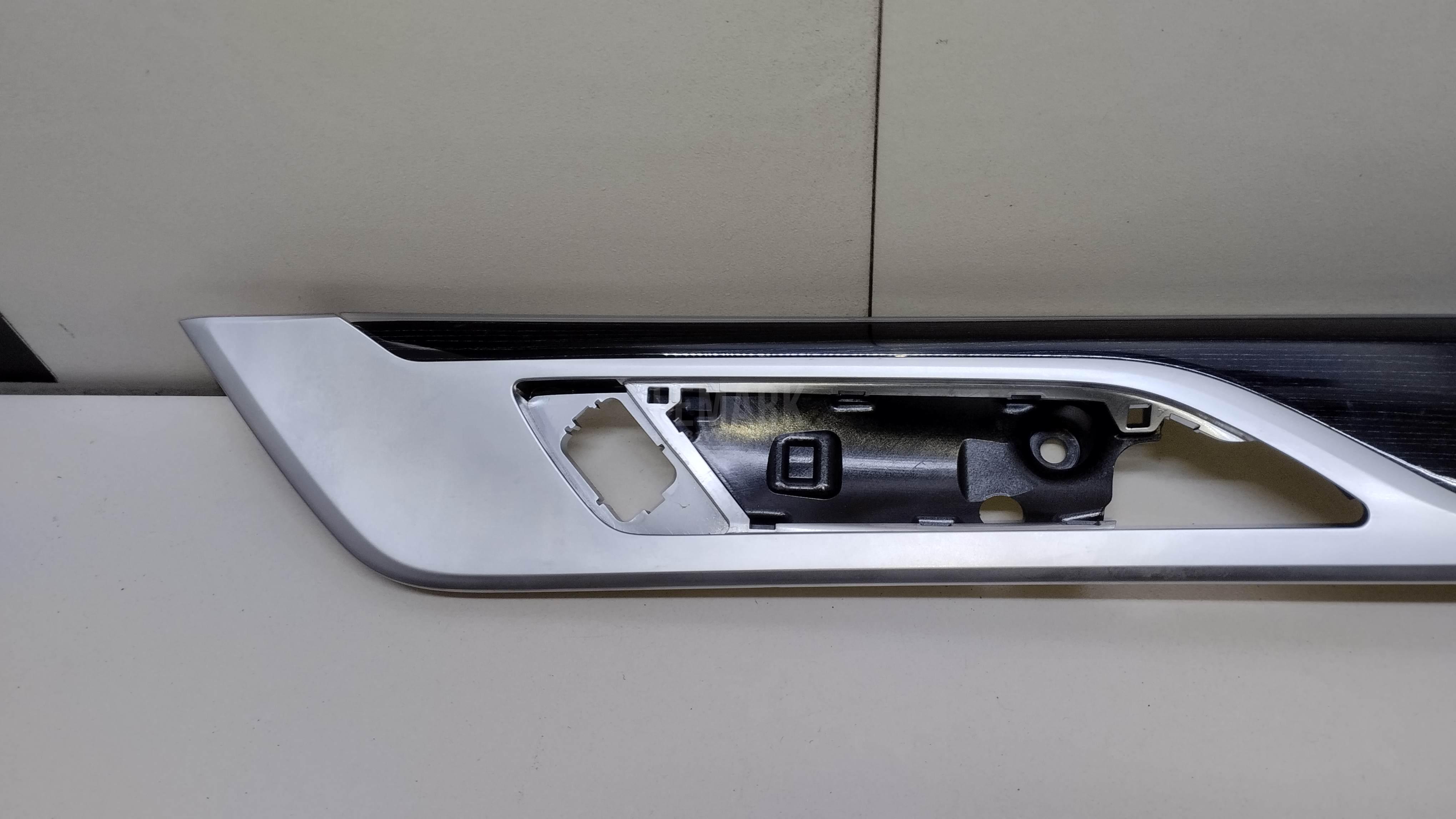 Накладка декоративная для  BMW X1 E84 2009-2015