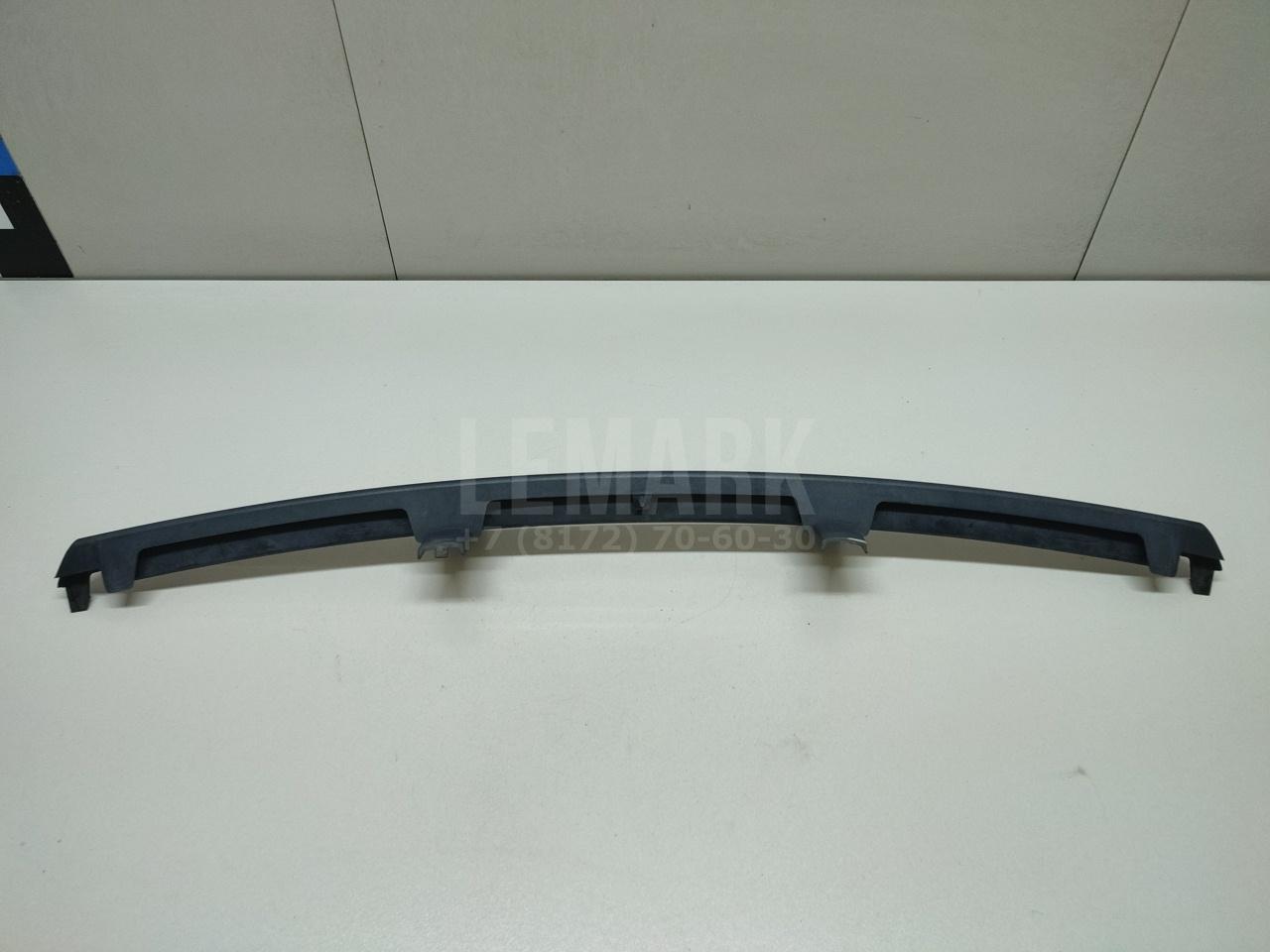 Решетка в бампер центральная для  BMW 7-serie F01/F02 2008-2015