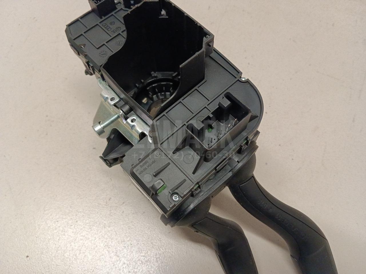 Переключатель подрулевой в сборе для  BMW 2-serie F22/F23/F87 2013-2020