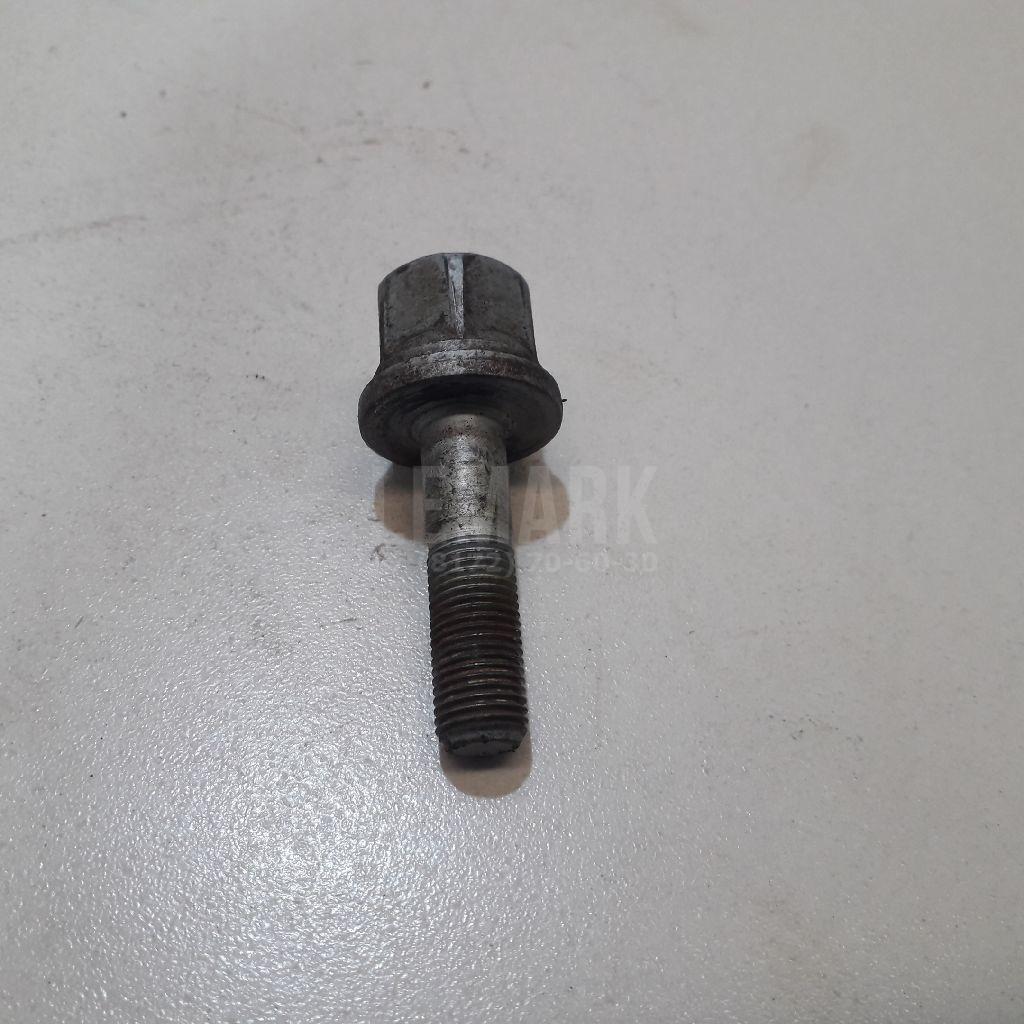 Болт коленвала 231272B700 Hyundai-Kia