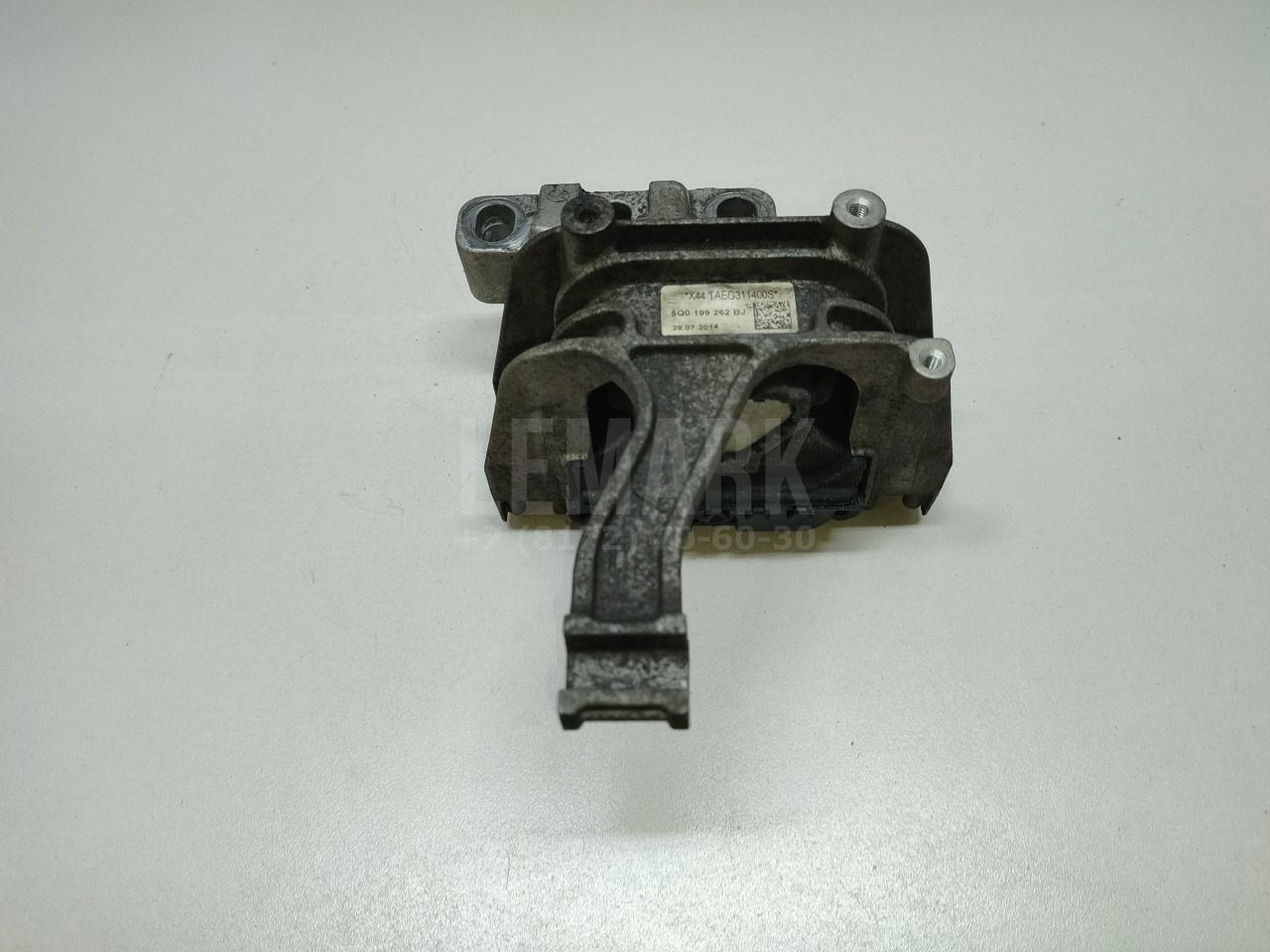 Опора двигателя правая для  BMW X5 E53 2000-2007