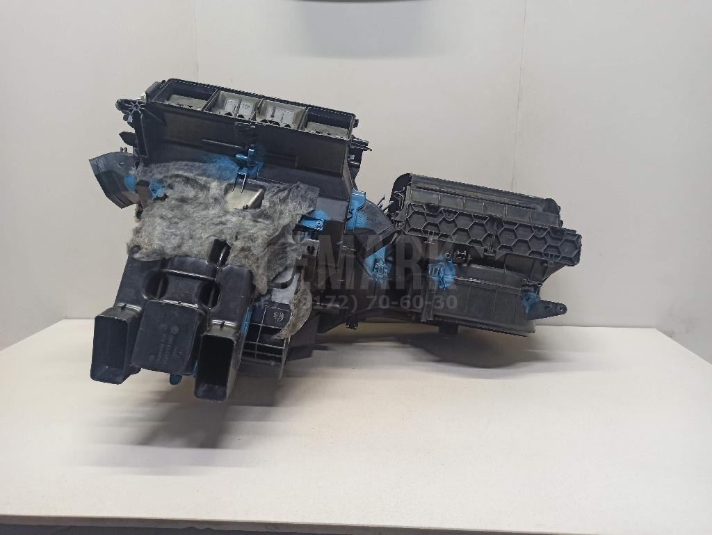 Корпус отопителя 5Q1820007 VAG