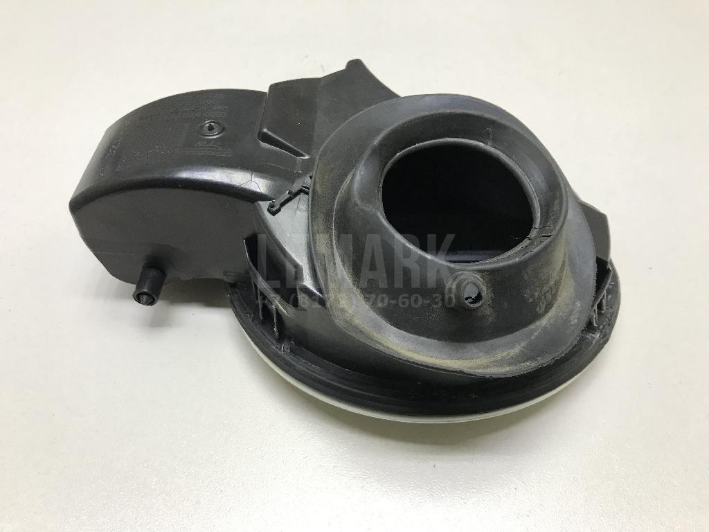 Ниша лючка бензобака для  BMW 6-serie E63 2004-2009
