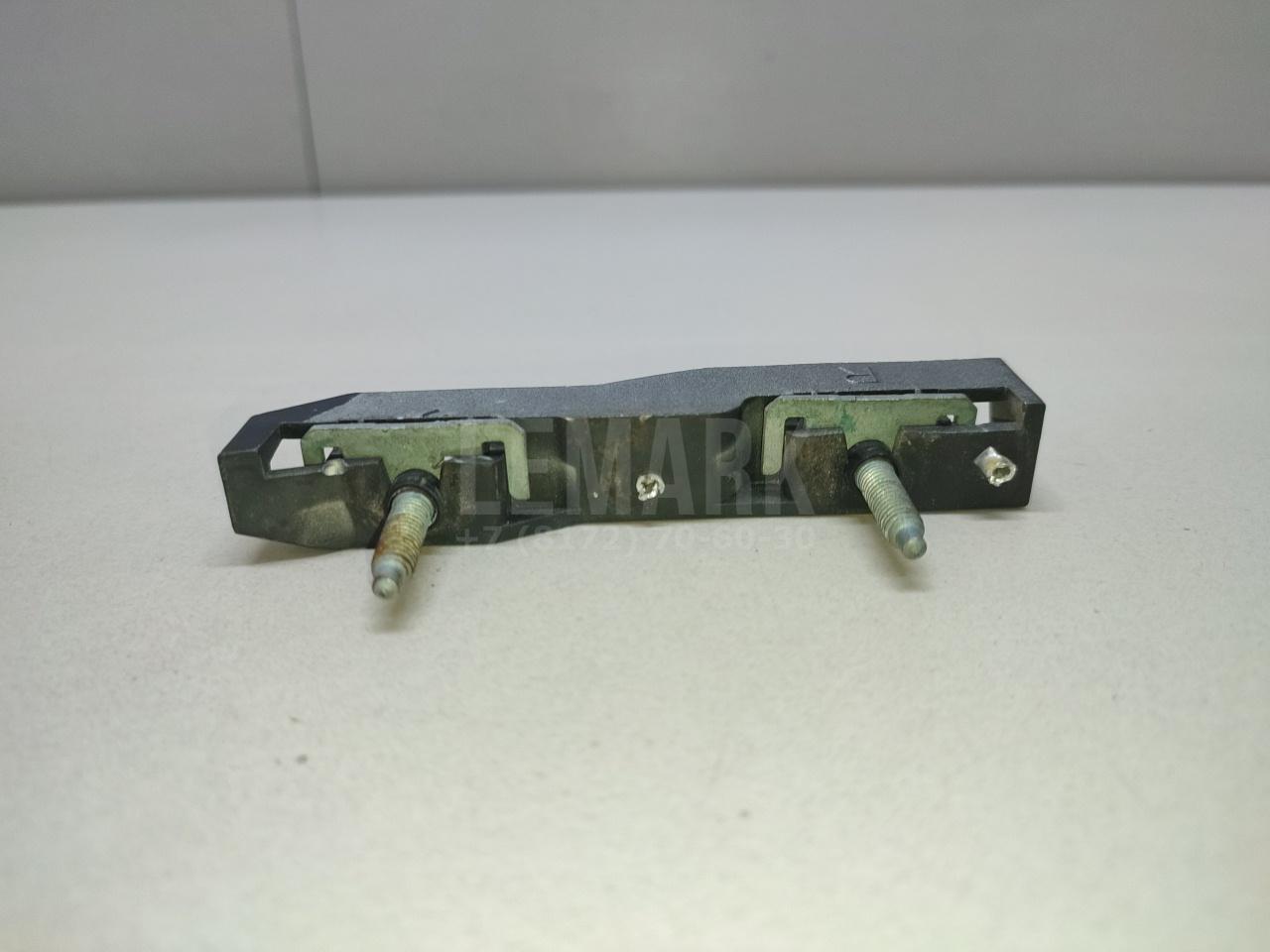 Кронштейн заднего бампера правый для  BMW X1 F48 2014-2022