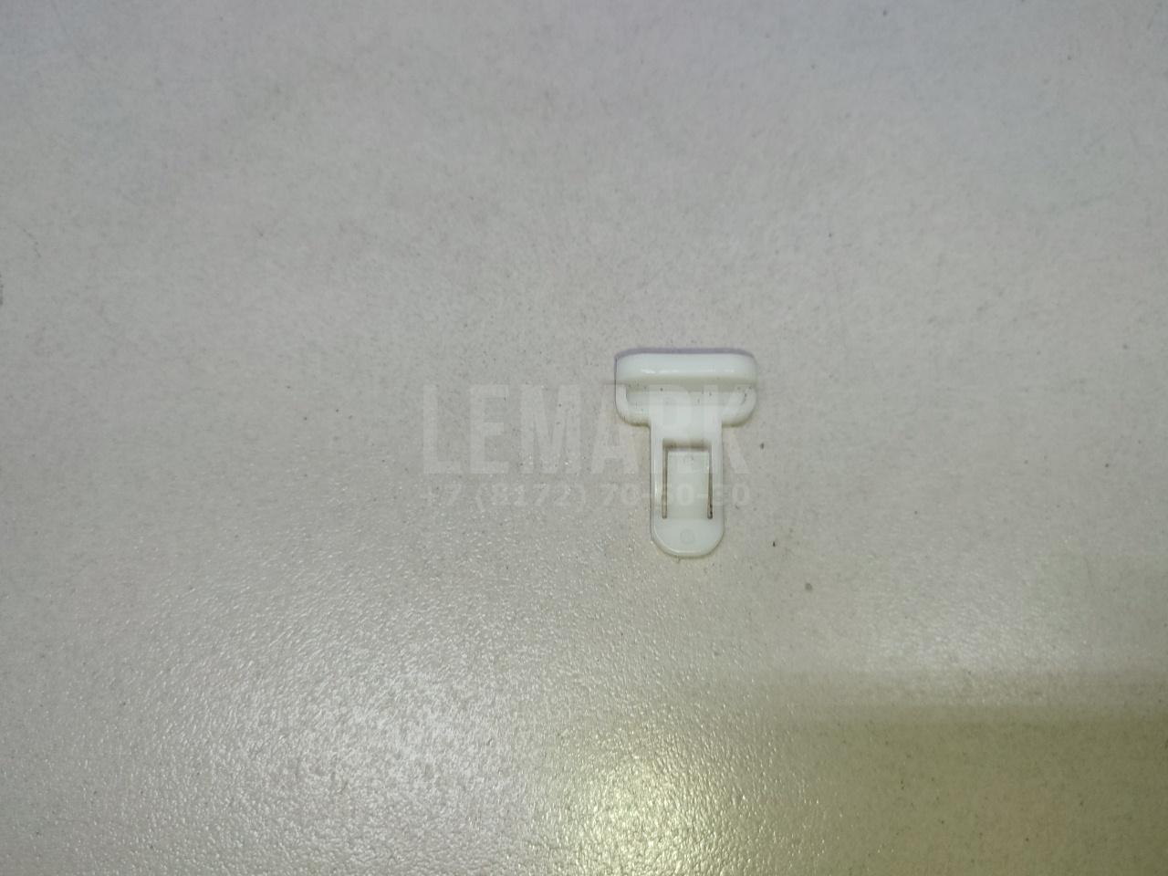 Крепеж (клоп) 7539235220 Toyota