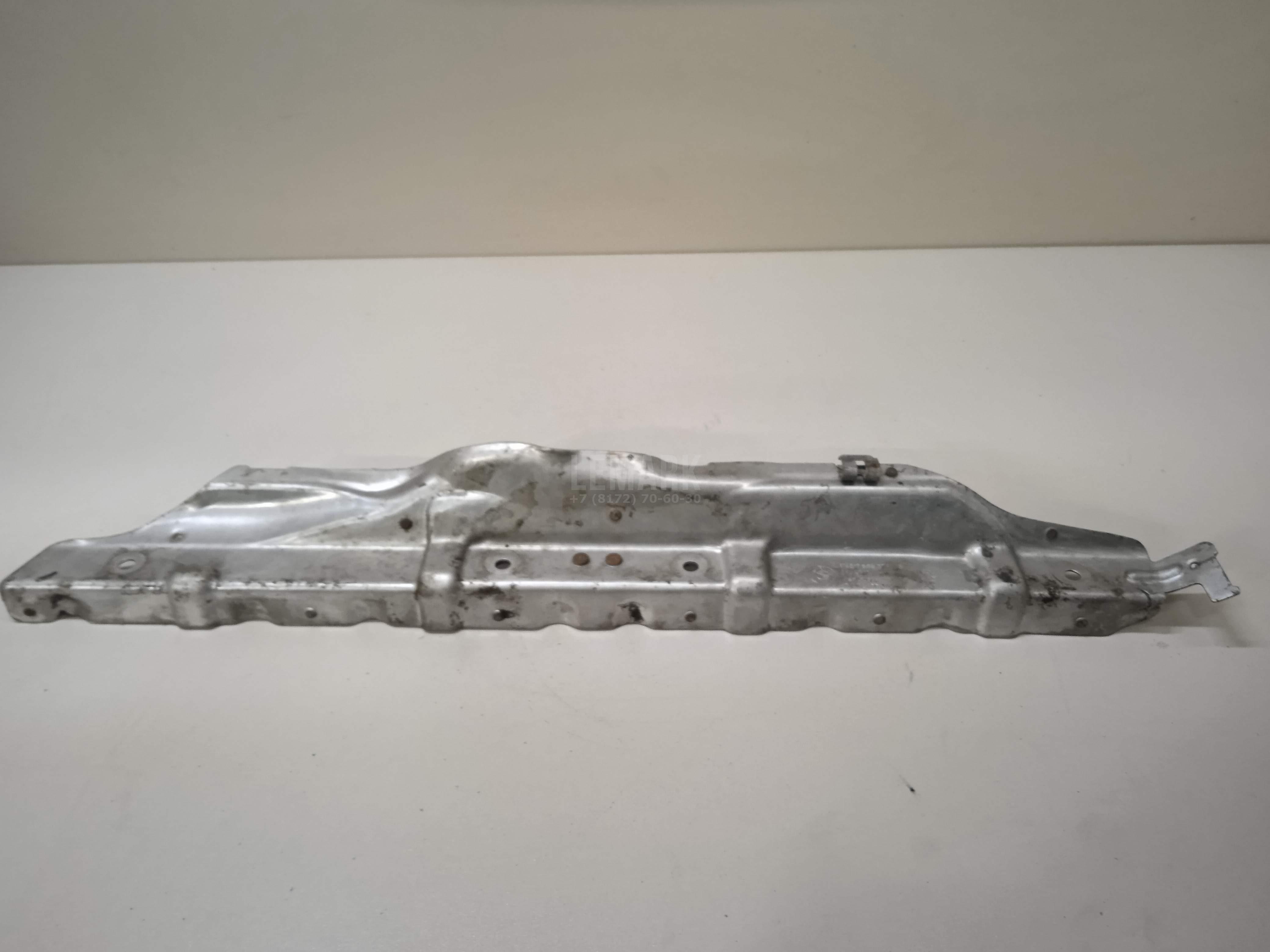 Кронштейн (сопут. товар) для  Ford Fiesta 2001-2008