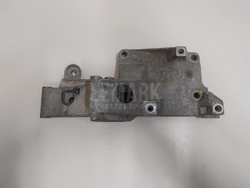 Кронштейн генератора 038903143AG VAG