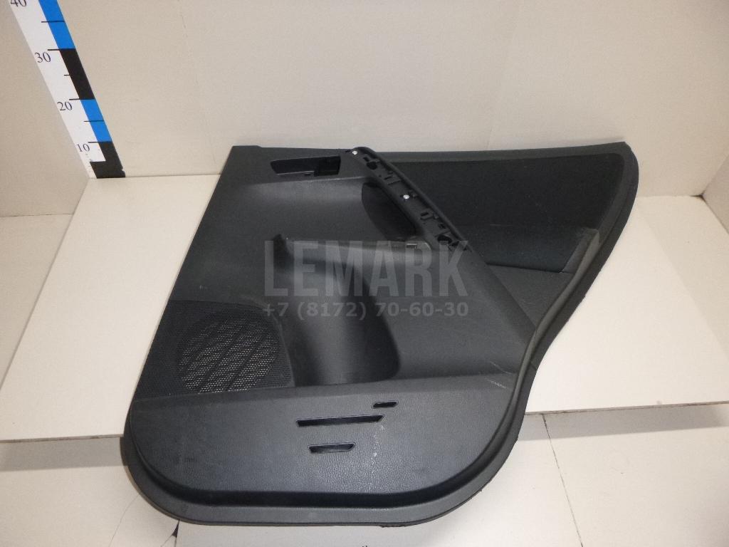 Обшивка двери задней правой 676304254021 Toyota