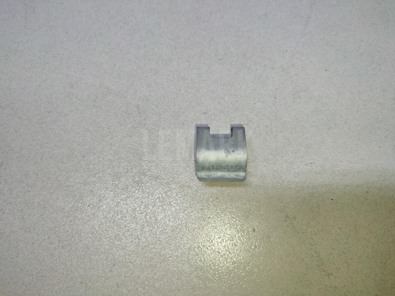 Фиксатор 1J0971939C VAG
