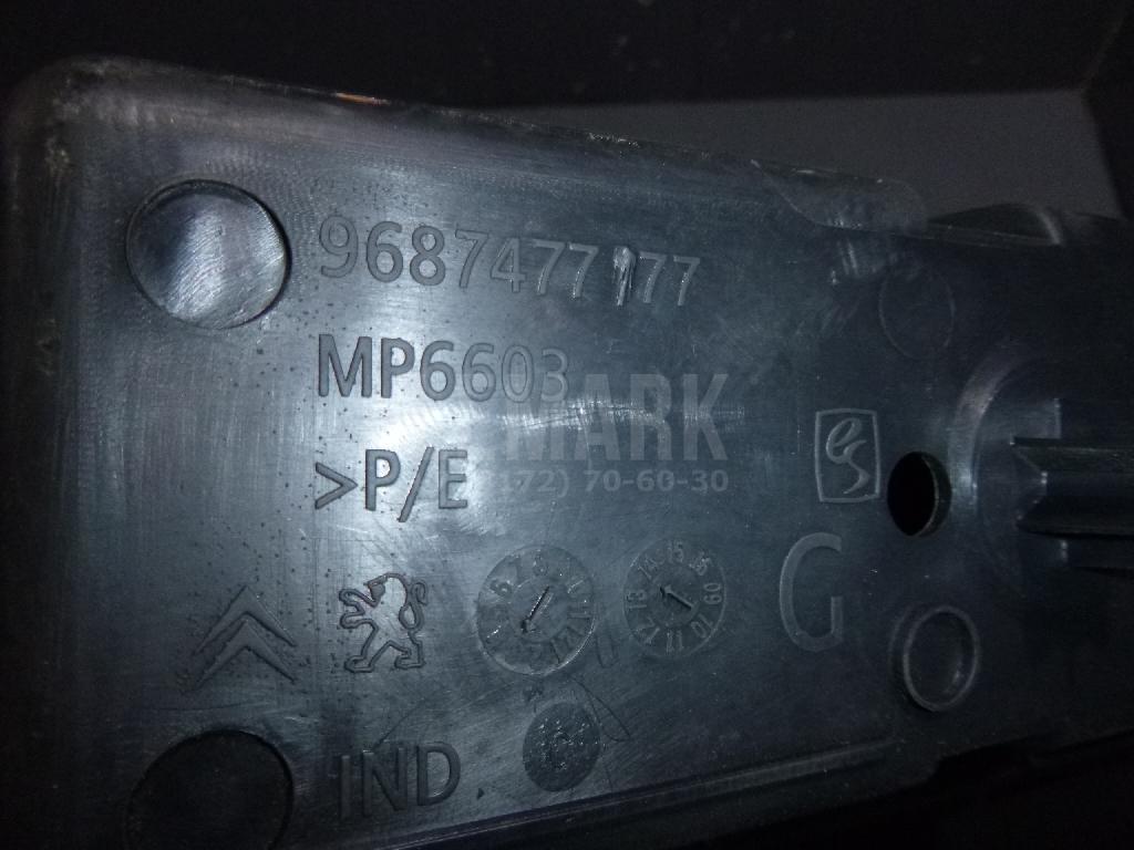 Держатель задней полки для  BMW 6-serie E64 2004-2009