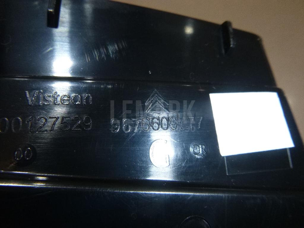 Дефлектор воздушный для  Fiat Stilo 2002-2010