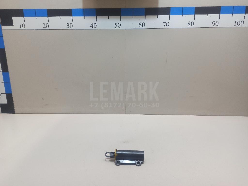 Демпфер бардачка 845483L000 Hyundai-Kia