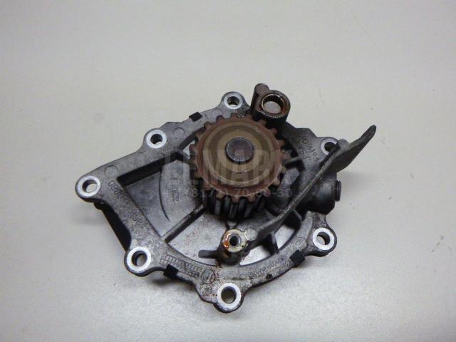 Насос водяной (помпа) LR011694 Land Rover
