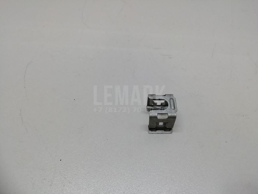 Крепеж форсунки 1429835 Ford