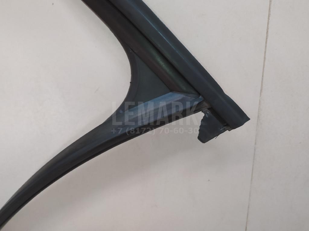 Уплотнитель стекла двери для  Citroen C4 II 2011-2022