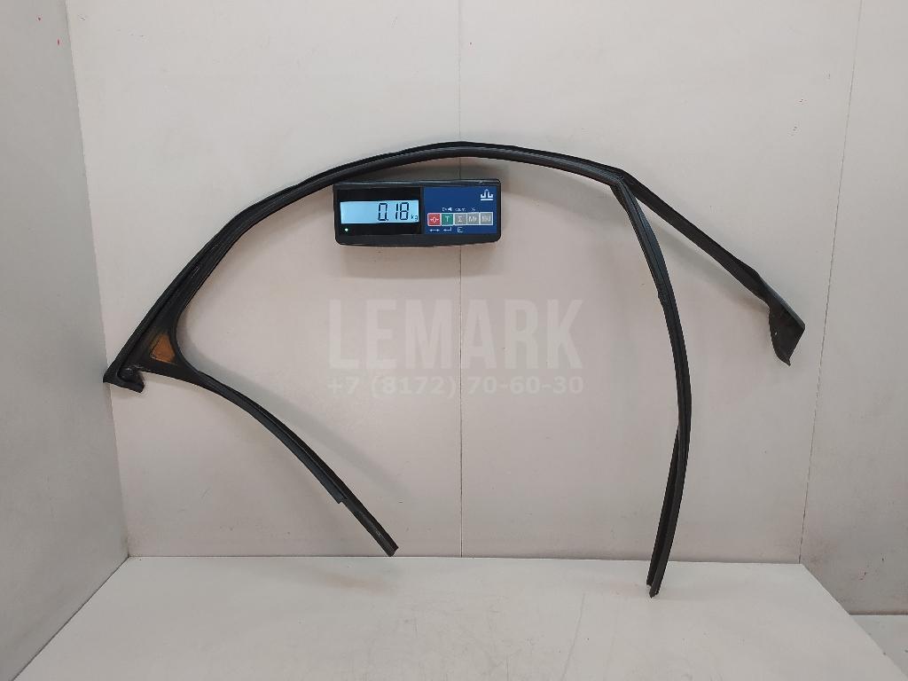 Уплотнитель стекла двери для  Citroen C4 II 2011-2022
