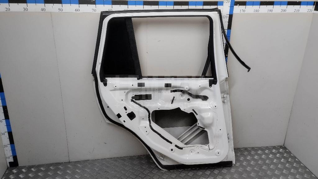 Дверь задняя левая для  BMW X6 E71 2008-2014