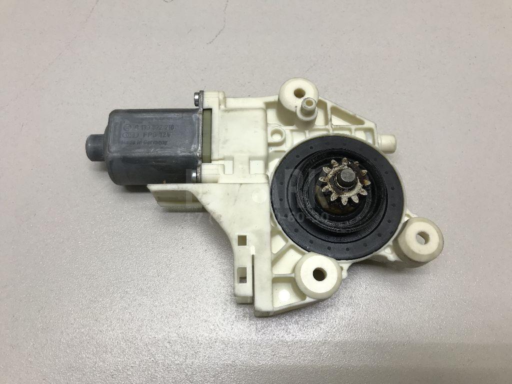 Моторчик стеклоподъемника 1347884 Ford