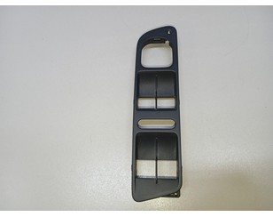 Накладка блока управления стеклоподъемниками для VW Tiguan 2011-2016 с разборки состояние отличное