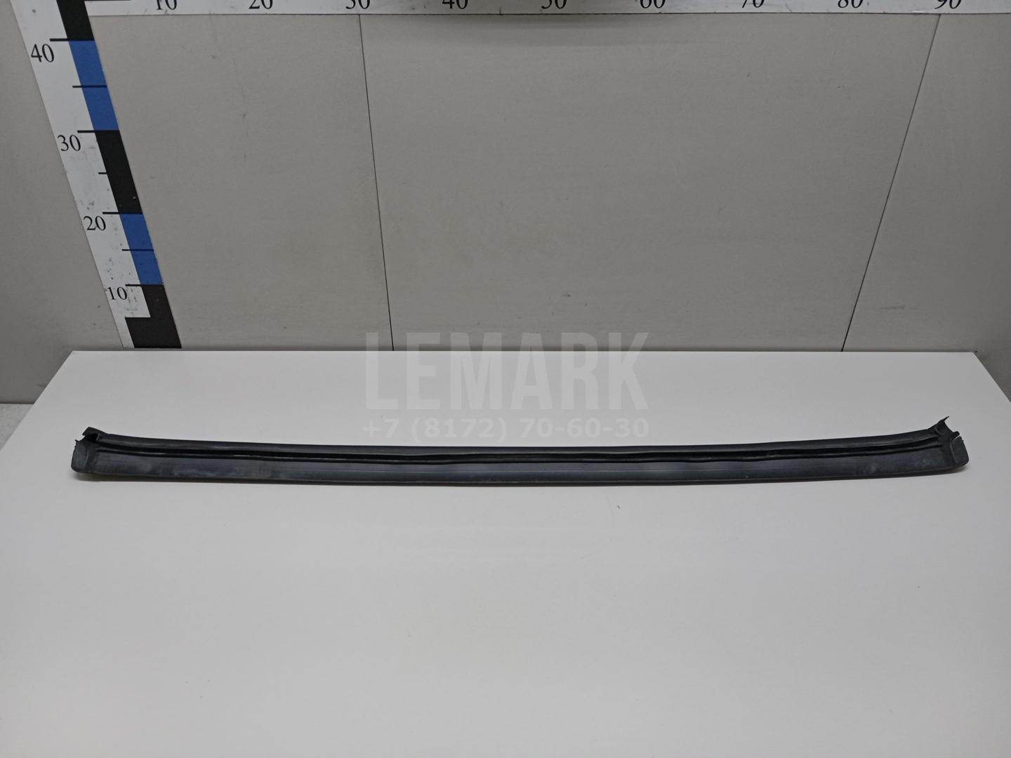 Уплотнитель капота для  Audi A6 [C6,4F] 2004-2011
