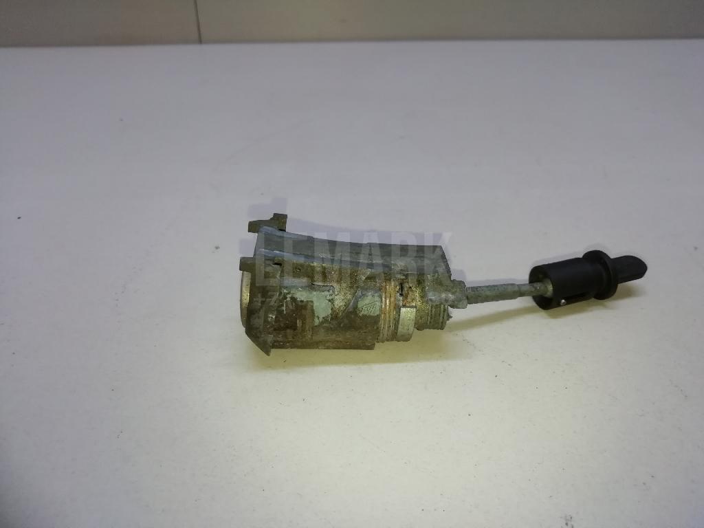 Вставка замка двери лев. для  BMW 3-serie E92/E93 2006-2012