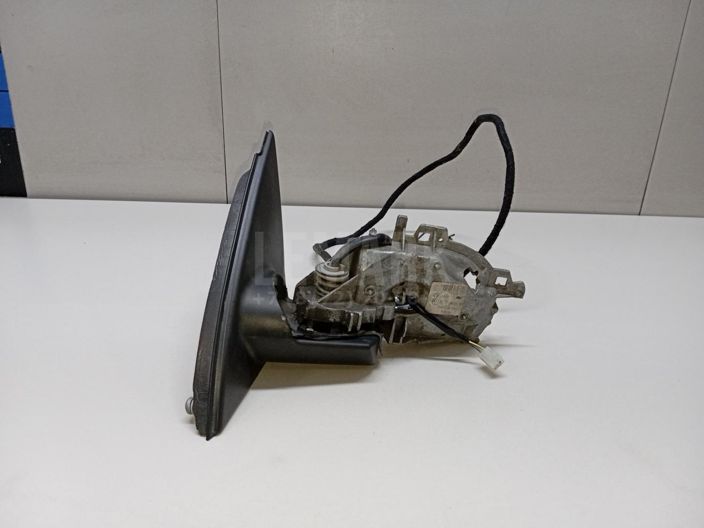 Корпус зеркала левого 3C1857507DN9B9 VAG