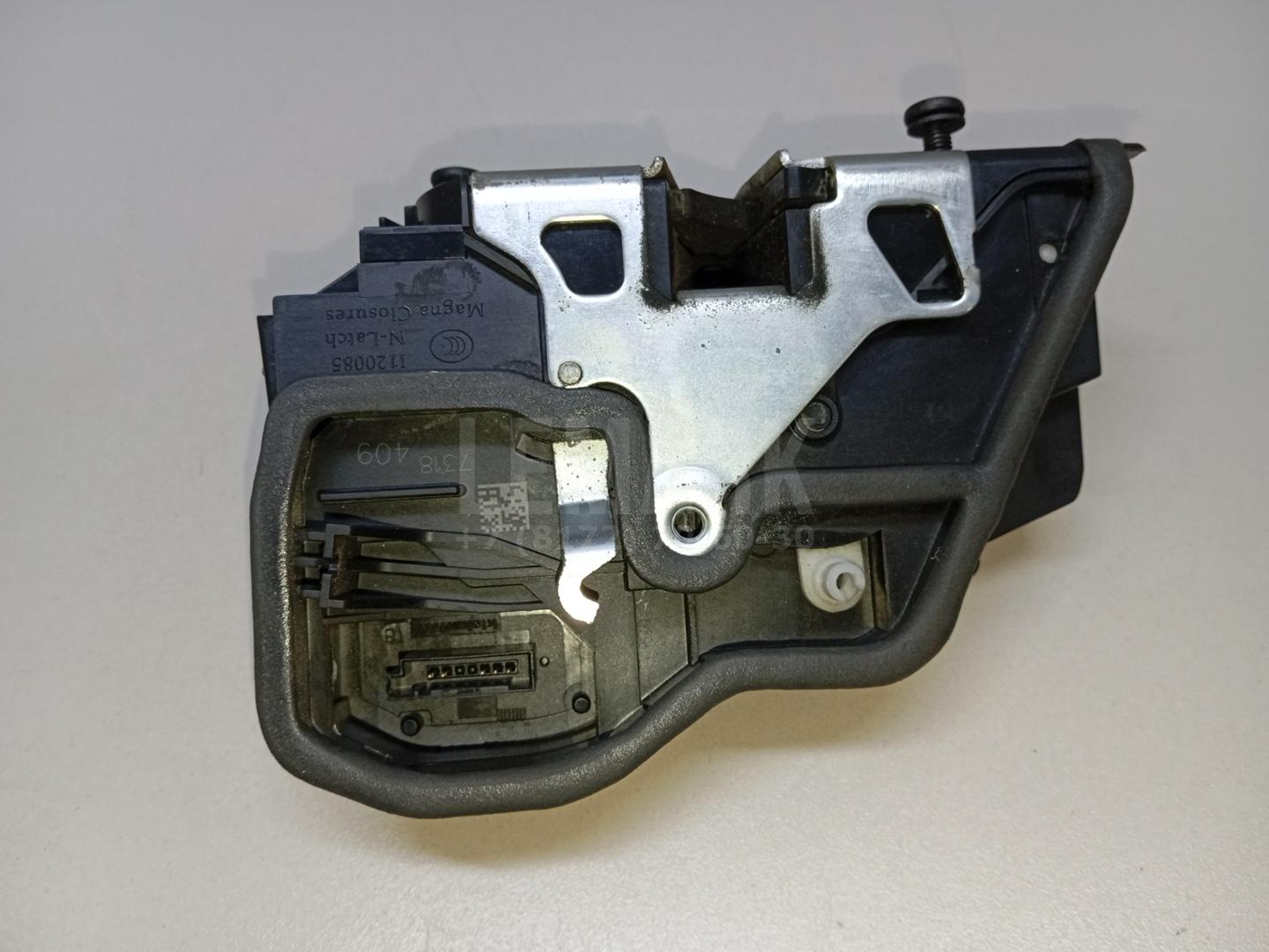 Замок двери передней левой для  BMW X1 F48 2014-2022