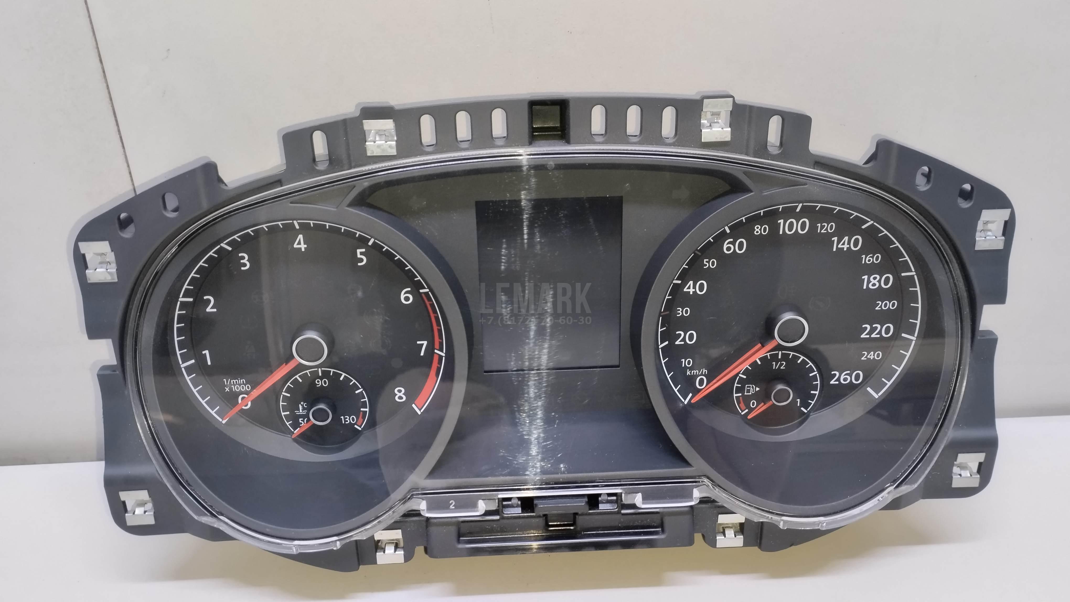Панель приборов 5G0920861B VAG