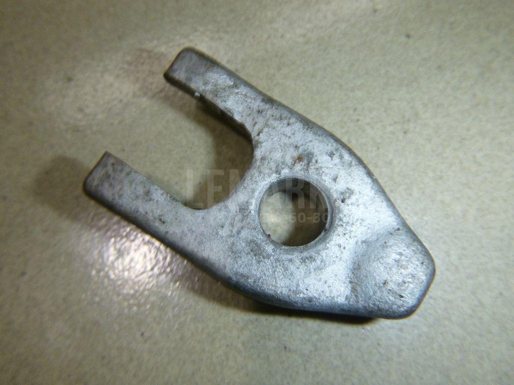 Кронштейн форсунки 1661000Q0A Nissan