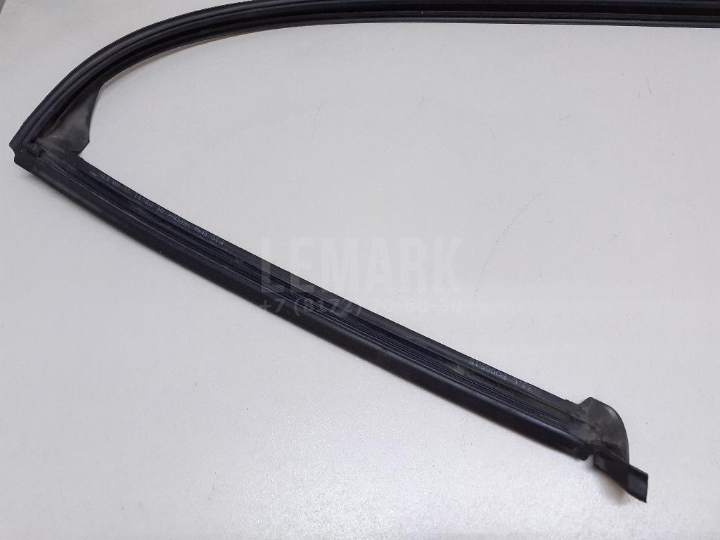 Уплотнитель двери для  Acura TSX 2003-2008