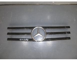 Накладка на решетку радиатора для Mercedes Benz G-Class W463 1989> с разборки состояние хорошее