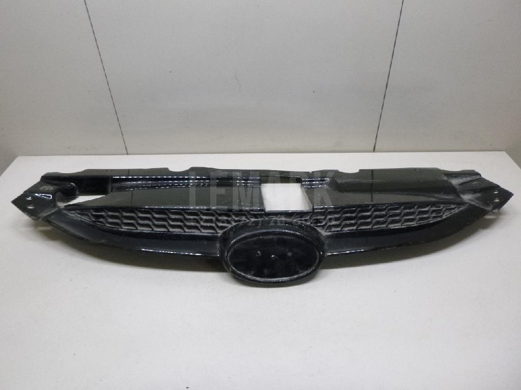 Решетка радиатора 863502S100 Hyundai-Kia