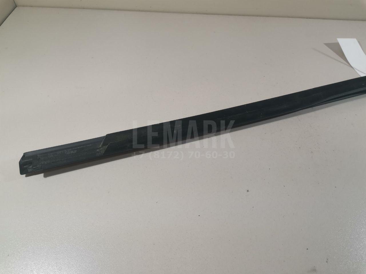 Накладка стекла заднего правого для  BMW 5-serie E60/E61 2003-2009