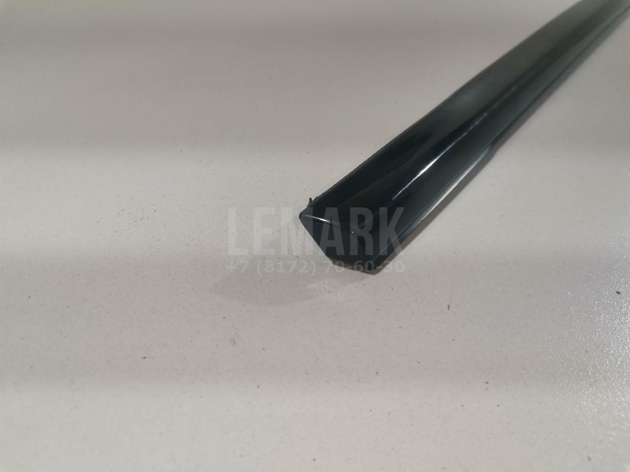 Накладка стекла заднего правого для  BMW 5-serie E60/E61 2003-2009