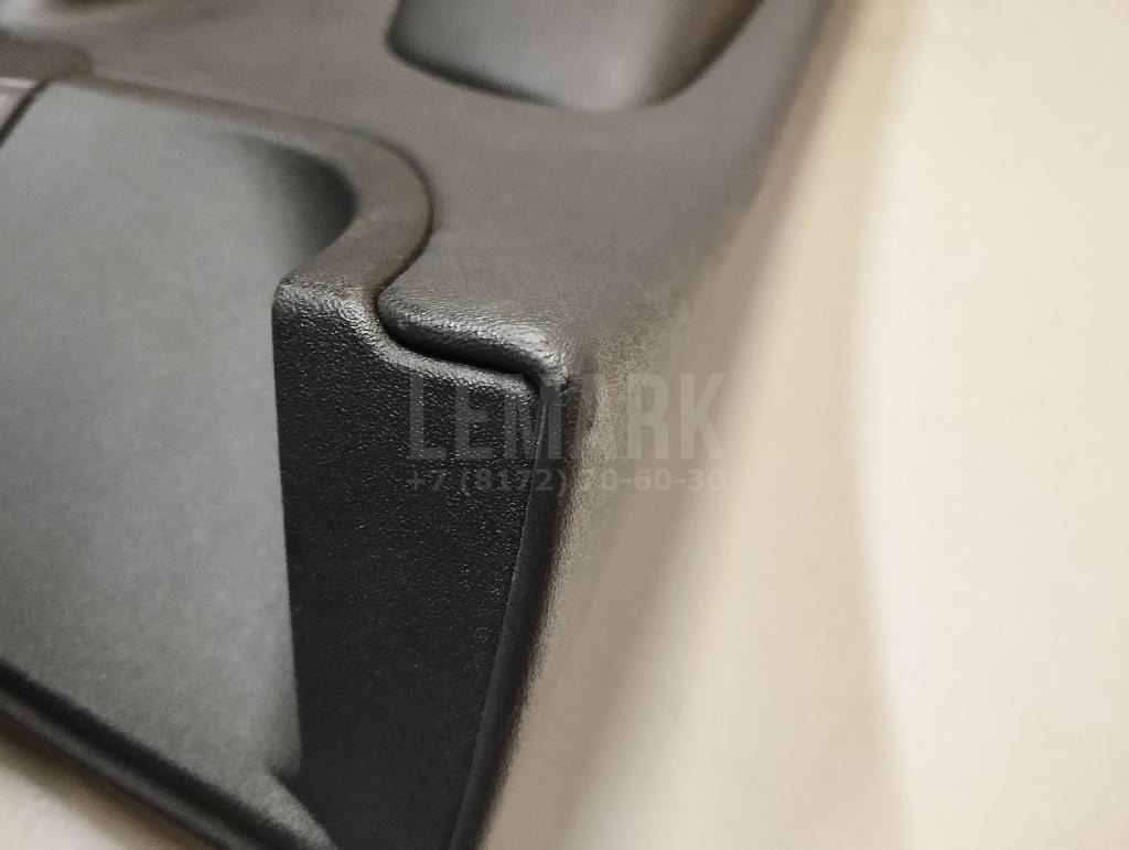 Обшивка двери передней левой для  Ford EcoSport 2012-2023