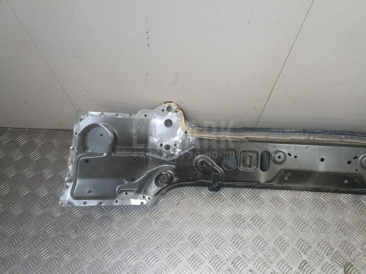 Панель задняя для  BMW 7-serie F01/F02 2008-2015