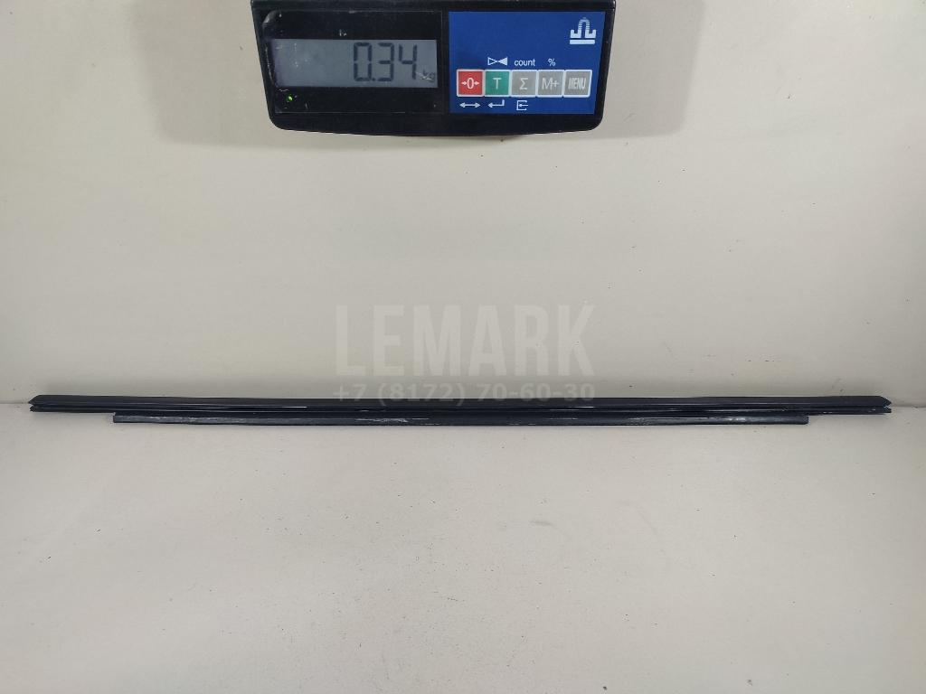 Накладка стекла заднего левого для  BMW 4-serie G22/G23 2020
