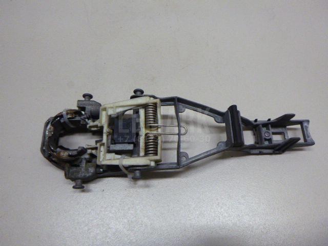 Кронштейн ручки 5J0837885B VAG