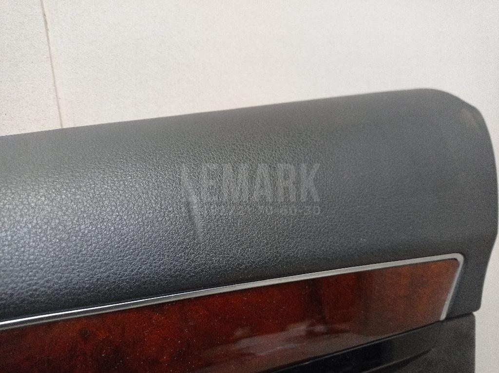 Обшивка двери передней правой для  BMW 3-serie E46 1998-2005