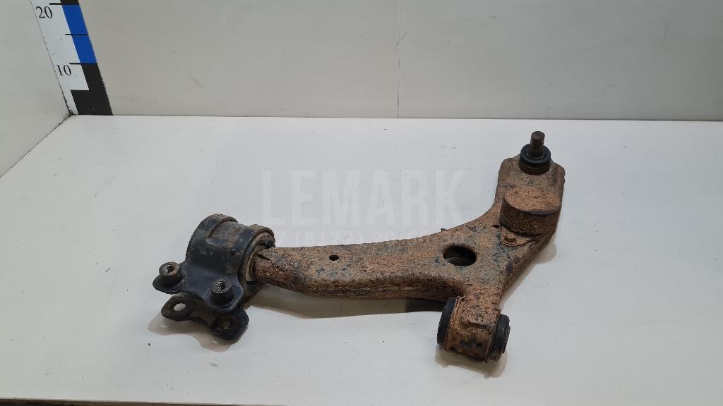 Рычаг передний левый C51334350 Mazda
