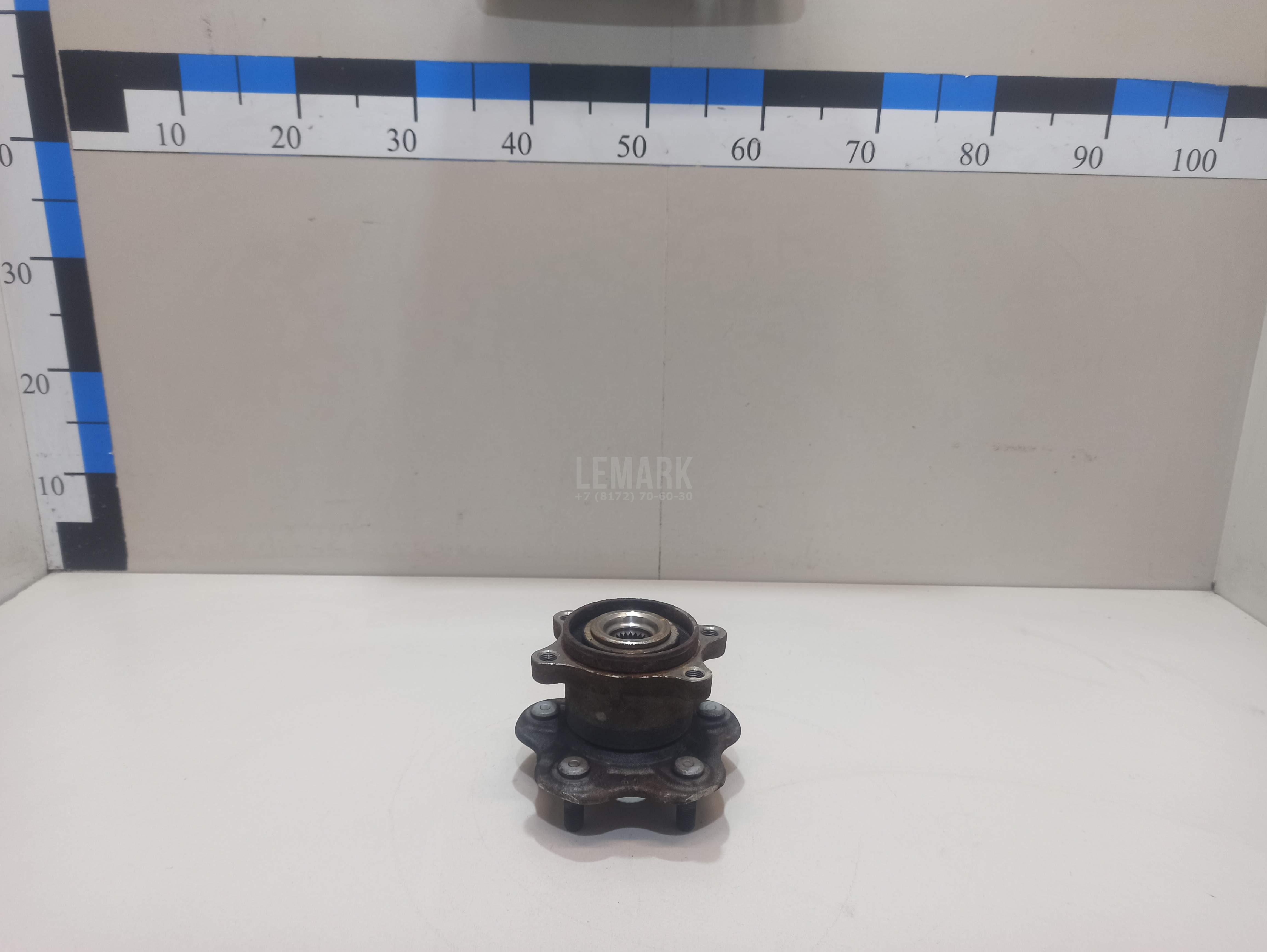 Ступица задняя 43202JE61A Nissan
