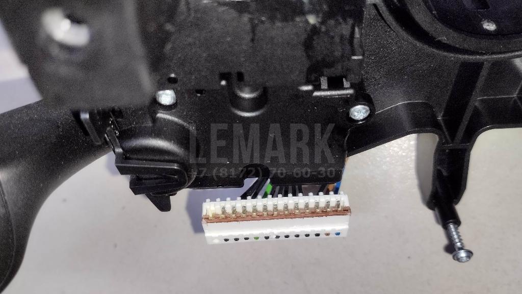 Переключатель подрулевой в сборе для  BMW 7-serie F01/F02 2008-2015