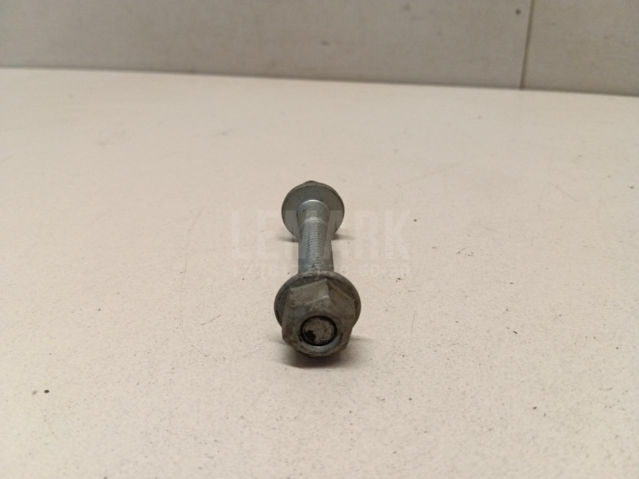 Болт для  Chrysler