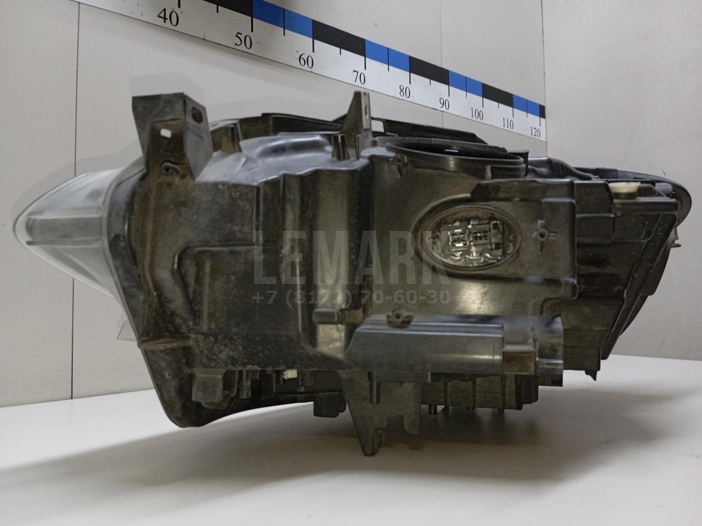 Фара правая для  Audi