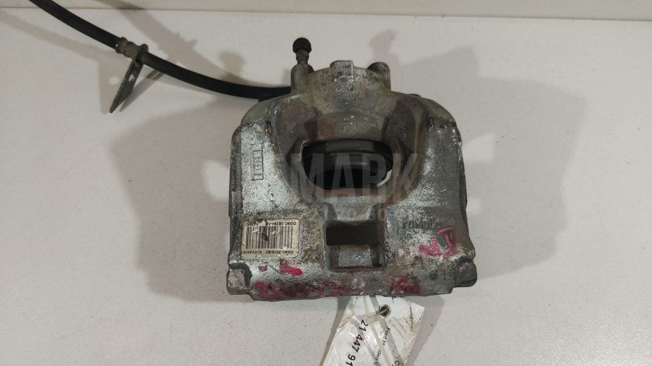Суппорт тормозной передний правый 5303801 Ford