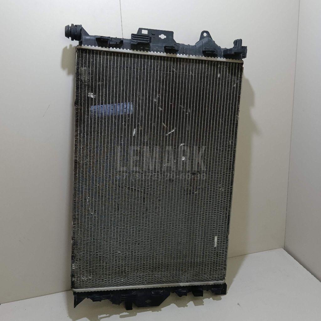Радиатор основной LR039530 Land Rover