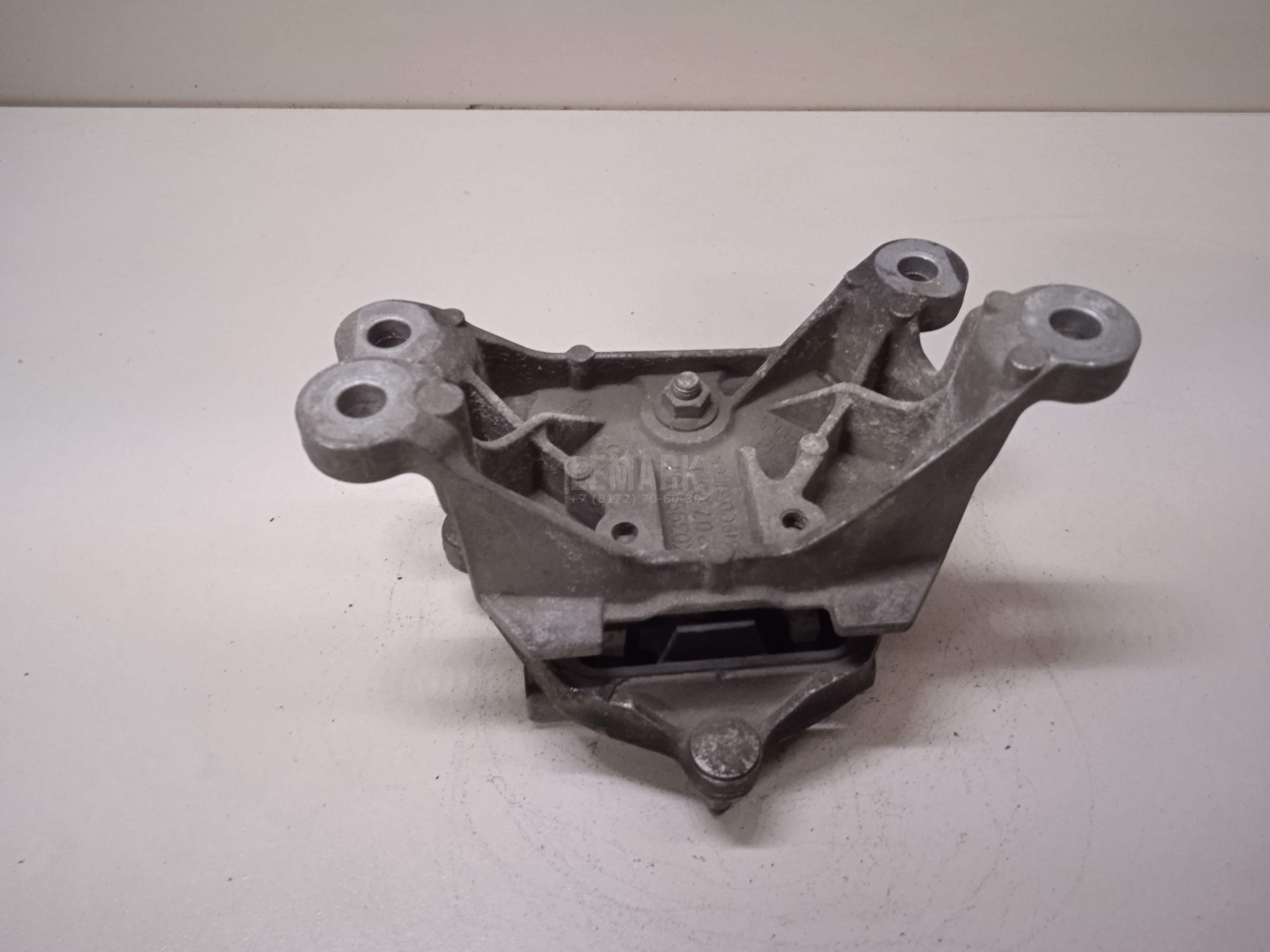 Опора КПП для  BMW 5-serie E60/E61 2003-2009