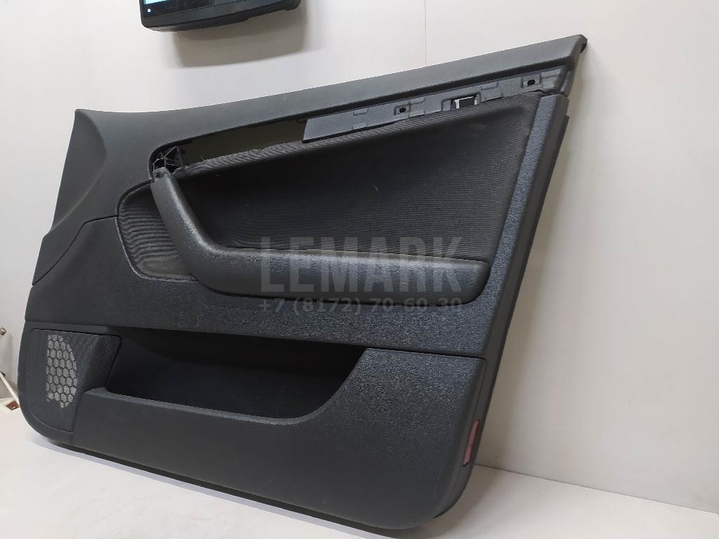 Обшивка двери передней правой для  Audi Allroad quattro 2006-2012